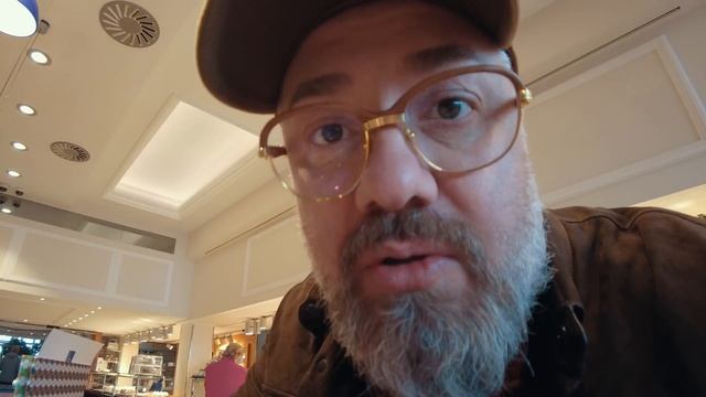 Кёльн - царь торговых центров. Город одной достопримечательности смотреть онлайн