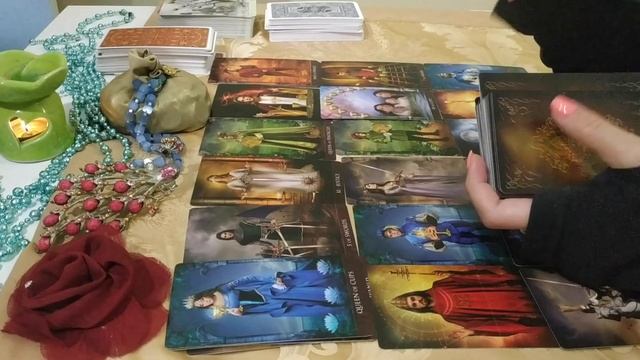 ЧТО ОН ХОЧЕТ ОТ МЕНЯ?НУЖНА ЛИ Я ЕМУ ?ОБЩИЙ РАСКЛАД смотреть онлайн