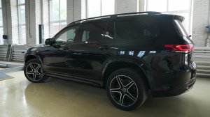 Mercedes GLS 167 Электропороги в стиле MAYBACH