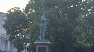 Посмотри на Дюка с люка! Одесса памятник Дюку Ришелье секрет