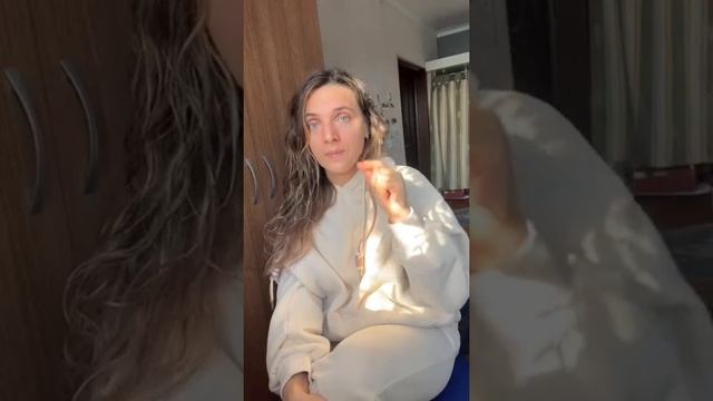 Убираем межбровку. Уменьшаем массажем нос