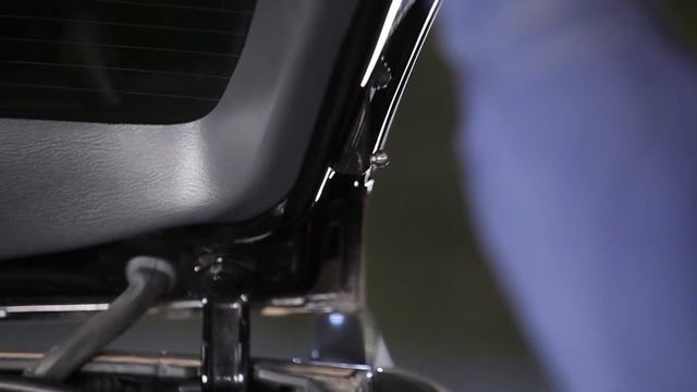 Kaip pakeisti bagažinės dangčio dujinę spyruoklę MERCEDES-BENZ M W163 [PAMOKA] смотреть онлайн