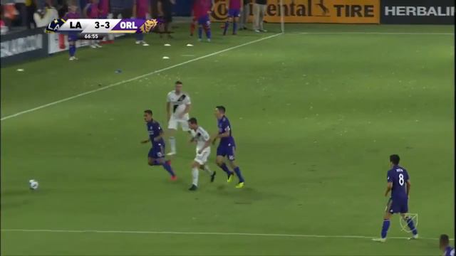 Первый хет-трик Ибры в МЛС. Какой красавец смотреть онлайн