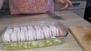 Рулет из индейки с беконом.