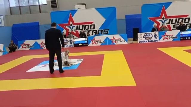 Малышка Ju 8 лет. Соревнование по дзюдо Judo Stars 5. октябрь 2022. Категория + 5 кг смотреть онлайн