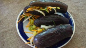 Фаршированные синенькие (баклажаны)