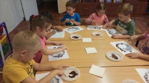 Рисование ёжика вилкой в старшей группе № 5