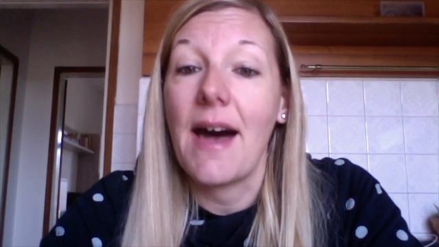 Do/Does nel present simple - Corsao Inglese Principianti - Docente:Rossana смотреть онлайн