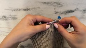 ВЯЖЕМ ШАПКУ С КОСАМИ// МАСТЕР КЛАСС// ВЯЗАНИЕ СПИЦАМИ