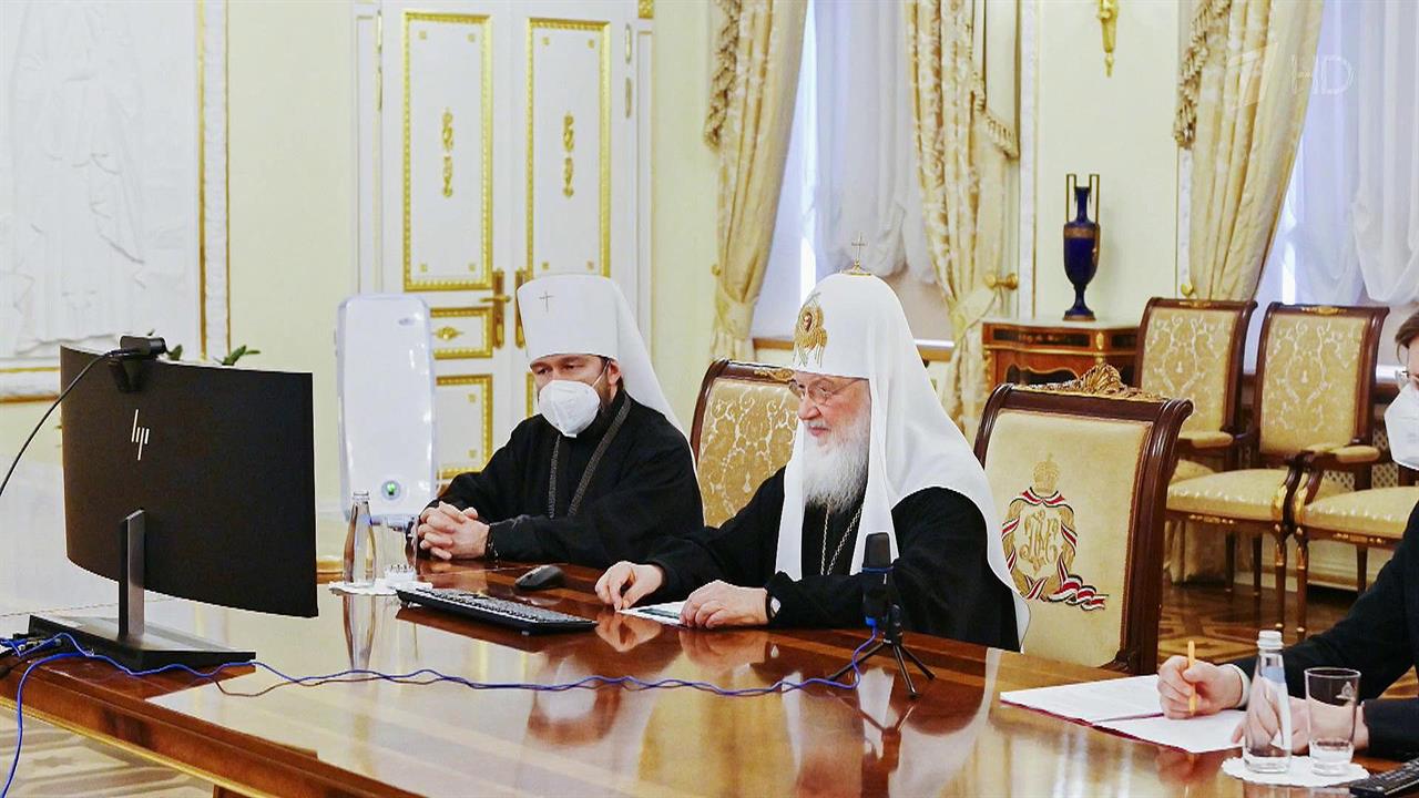 Надежду на мир выразили патриарх Московский и всея Руси Кирилл и папа Римский Франциск