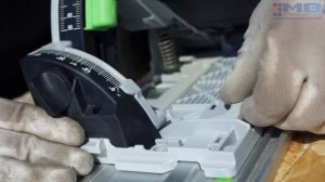 Погружная пила FESTOOL TS 55 на столе под углом