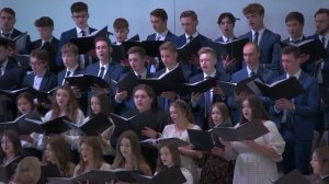 Хоровое пение "Всякий раз я смотрю на небес высоту"