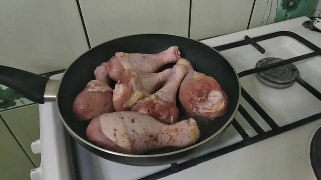 Вкусные куринные ножки(голени) с черносливом