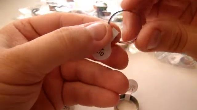 Кольца хамелеоны. Изменяют цвет под разным углом обзора! смотреть онлайн