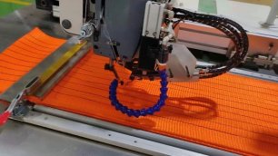 Автоматическая швейная машина с рабочим полем 600 х 300mm для стропы текстильные