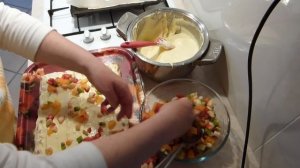 Торт Тропиканка. Cake Tropic. Как  украсить торт фруктами.