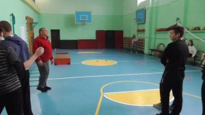 Урок легкой атлетики. 8-е классы Клюев А.В. Часть 2