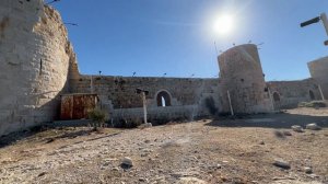 Новый курорт Кызкалеси (Kızkalesi) рядом с Мерсином. Турция 2022