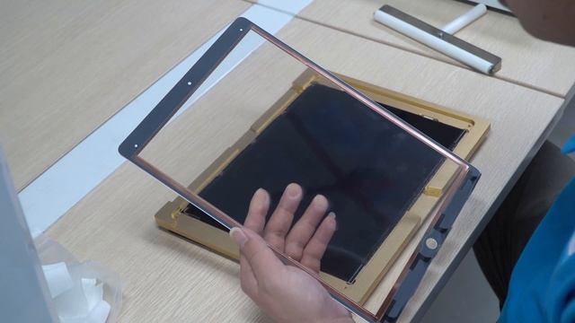 iPad Pro 12.9 Inches Touch Glass Replacement With CEO 2+ OCA Lamination Machine смотреть онлайн