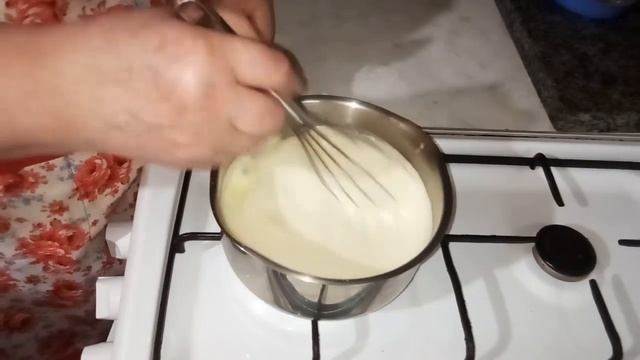 Заварной крем на желтках. Крем для тортов, пирожных, кексов, эклеров