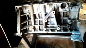 Самодельный стенд для ремонта двигателя.