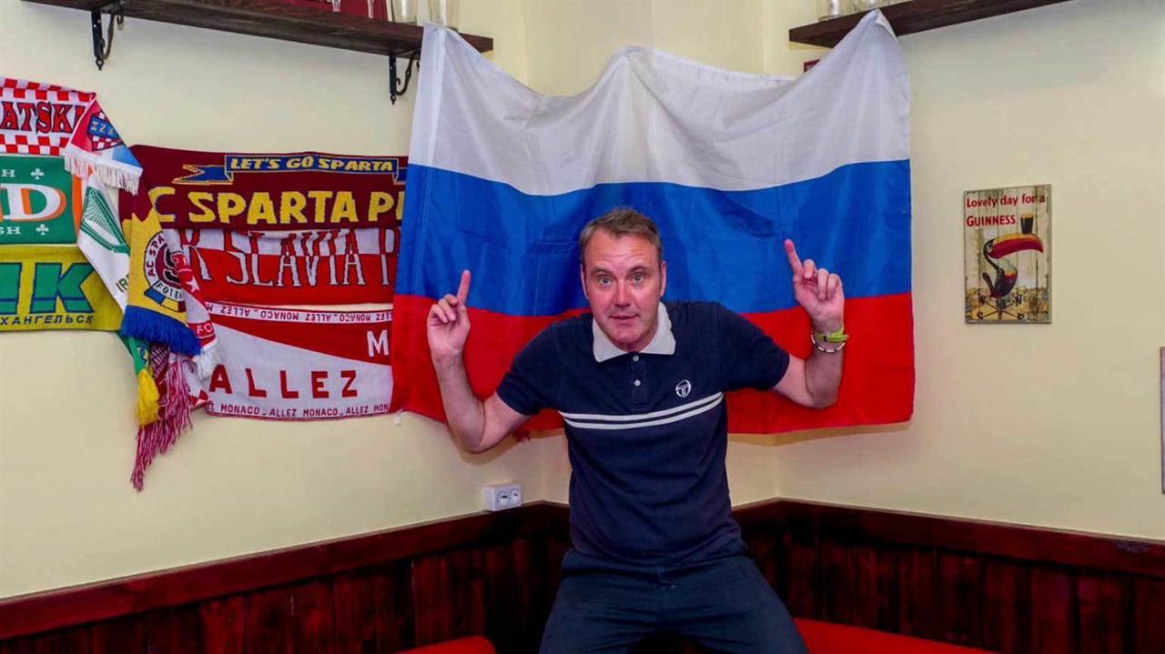 Англичанин, совершивший путешествие по России, устроил фотовыставку в Лондоне