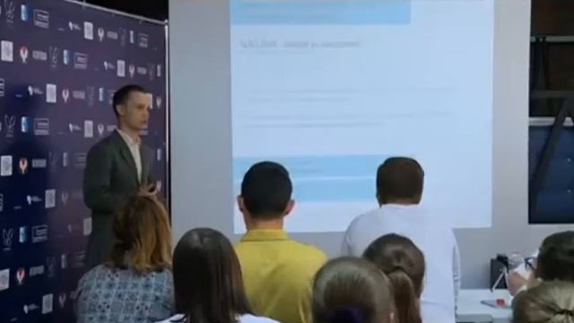 Итоги образовательной программы для школьников "Венчурный акселератор". IT-стартапы 2018 в Ижевск