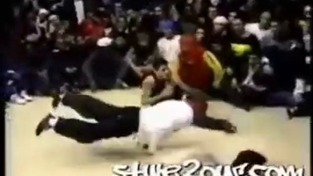 B-boy Junior - Лучший брейкдансер мира...!!! смотреть онлайн