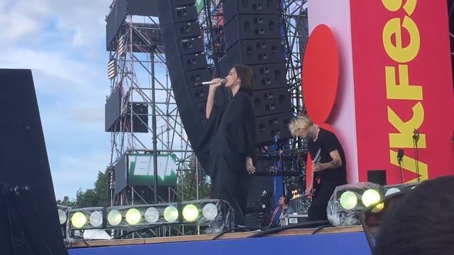 VK FEST 2019/ Санкт-Петербург/ Отдыхаем на берегу Финского залива смотреть онлайн