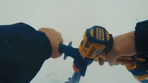 Ловля окуня зимой с подводной камерой!