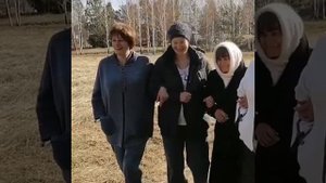 # поговори со мною # мама...о чем нибудь поговори..