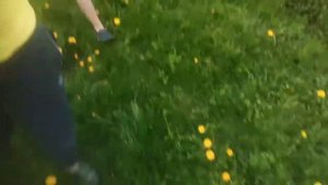 Гуляю на даче с другом на даче