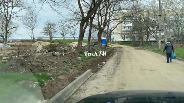 Свалку мусора около новой парковой зоны им. Ю. Гагарина убрали смотреть онлайн