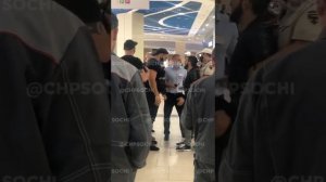 Очевидцы сообщают о стрельбе в ТРЦ «Моремолл» в Сочи