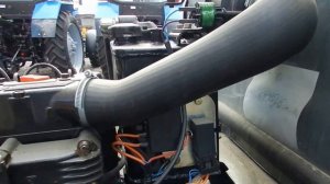 МТЗ 320.4 с двигателем LOMBARDINI (отвал и щетка)