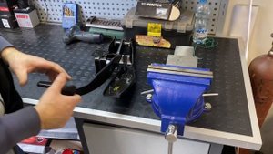 Механический Блокиратор Педалей Авто - Противоугонный Замок СНАЙПЕР