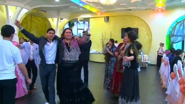 Cвадьба Юры и Розы (disc06) смотреть онлайн