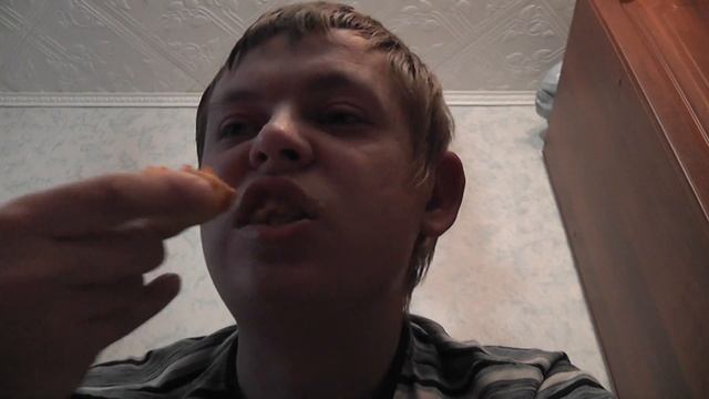 Перекус с Кирюхой коктейль из море продуктов,красная икра и чудо йогурт смотреть онлайн