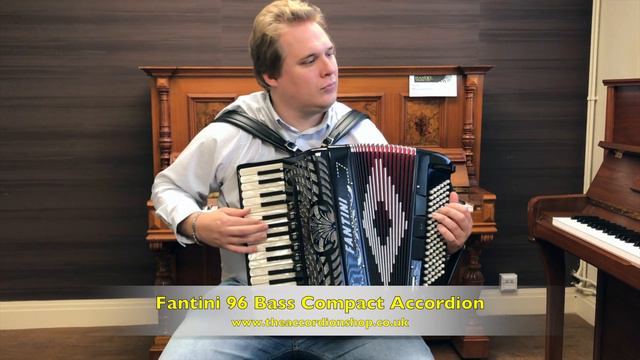 Fantini 96 Bass Compact Accordion