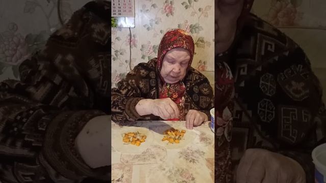 #манты #мант #mantas #мантыстыквой #тесто #вкусныеманты #бабушка #бабамаша #бабушка #бабуля смотреть онлайн