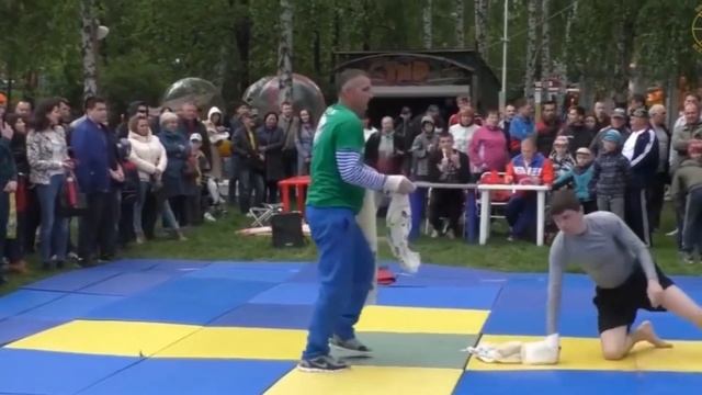 ТОП бросков Сабантуя. Что такое КӨРӘШ ? смотреть онлайн