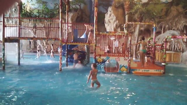 Аквапарк дрим таун смотреть онлайн