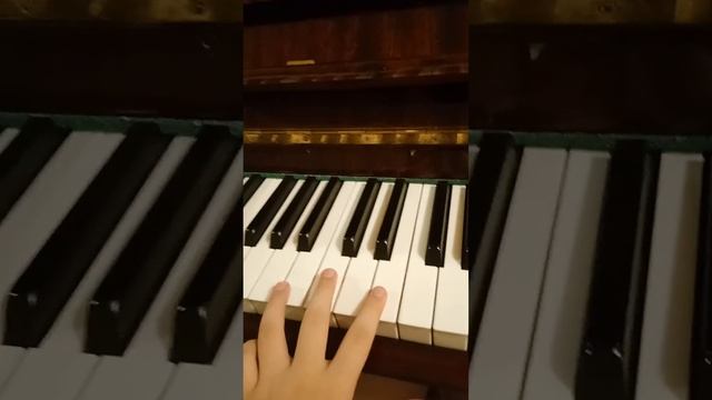 Урок штрихи Staccato And Legato.