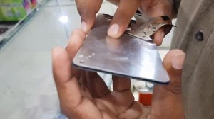Замена экрана Samsung Galaxy A11 Cracked Screen Repair