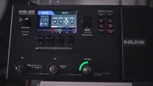 NUX MG30 vs POD Go - Which Should YOU Buy?