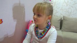 Маргарита хочет быть ПРИНЦЕССОЙ мечта каждой ДЕВОЧКИ