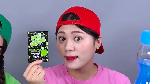 Bottle Candy Jelly DONA Mukbang смотреть онлайн