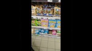 Первое видео. Закупаемся на ночёвку.