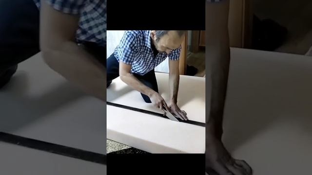 Как резать поролон ровно / how to cut foam straight