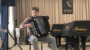 Р.н.п. "Ой да ты, калинушка " обр. И. Паницкого исп. Андрианов Иван